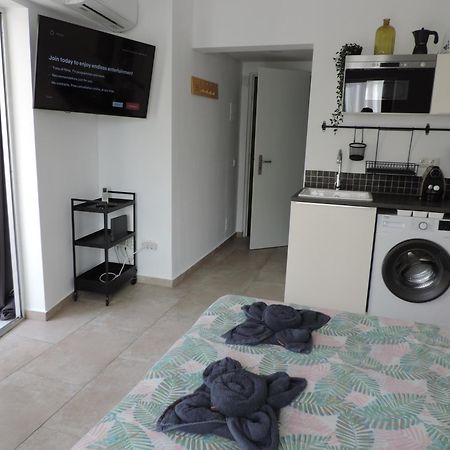 Begonia City Center Apartment 230 By Namaste Elite Torremolinos Exteriör bild
