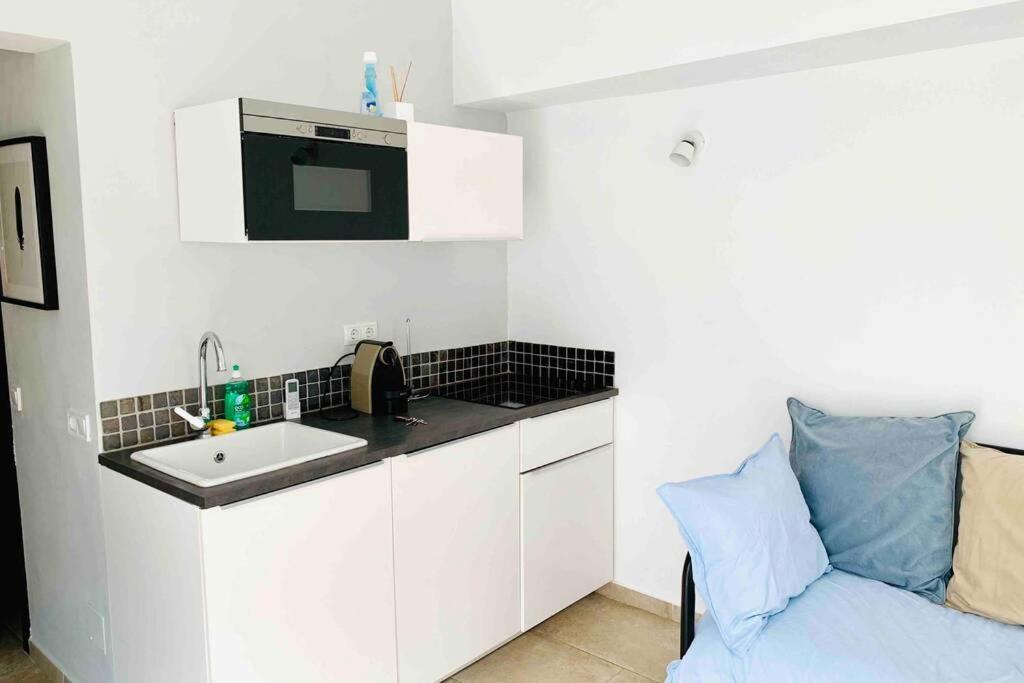 Begonia City Center Apartment 230 By Namaste Elite Torremolinos Exteriör bild