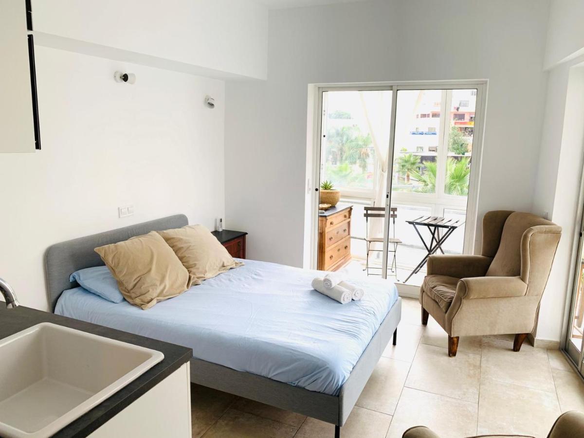 Begonia City Center Apartment 230 By Namaste Elite Torremolinos Exteriör bild